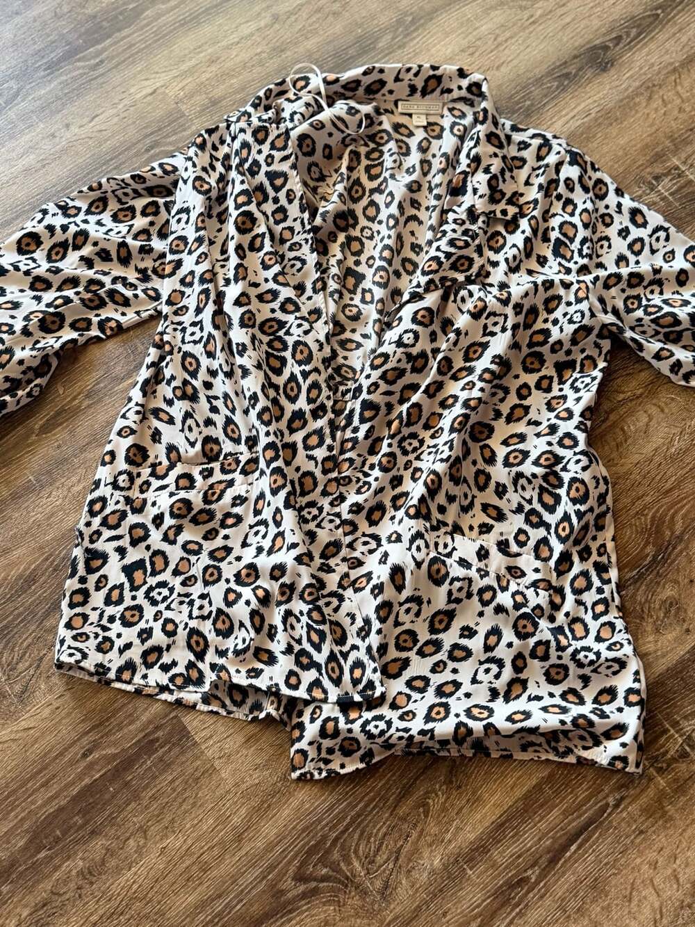 Dana Buchman Blazer Size XL Leopard Print Open Front Long Sleeve